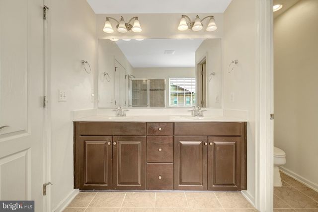 42258 CASTLE RIDGE SQ, Brambleton, VA 20148