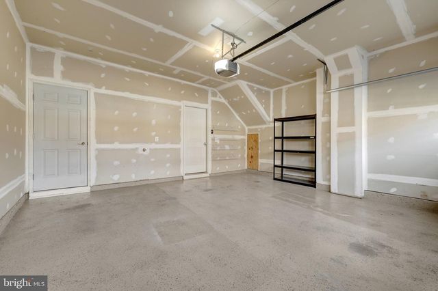 42258 CASTLE RIDGE SQ, Brambleton, VA 20148