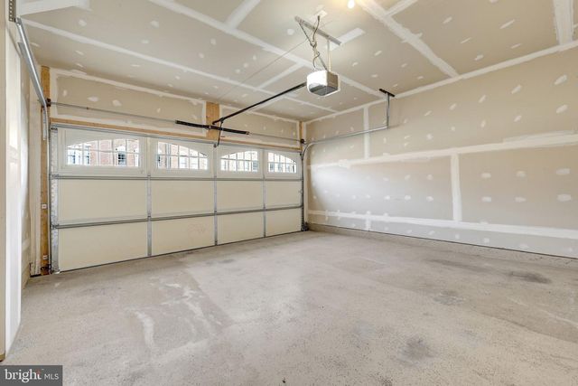 42258 CASTLE RIDGE SQ, Brambleton, VA 20148