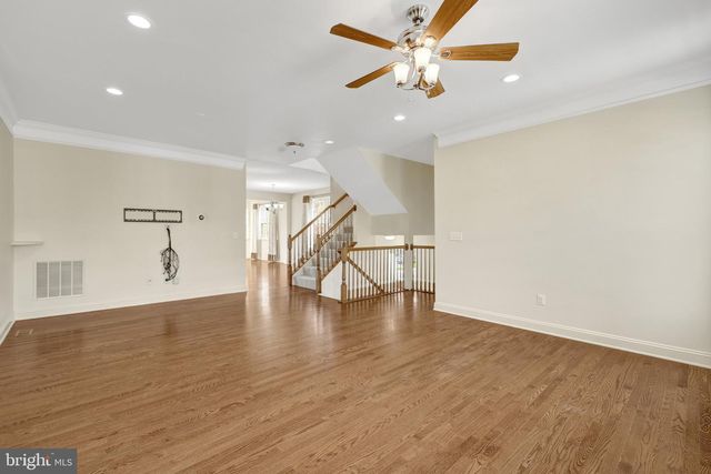 42258 CASTLE RIDGE SQ, Brambleton, VA 20148