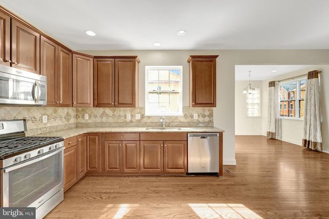 42258 CASTLE RIDGE SQ, Brambleton, VA 20148