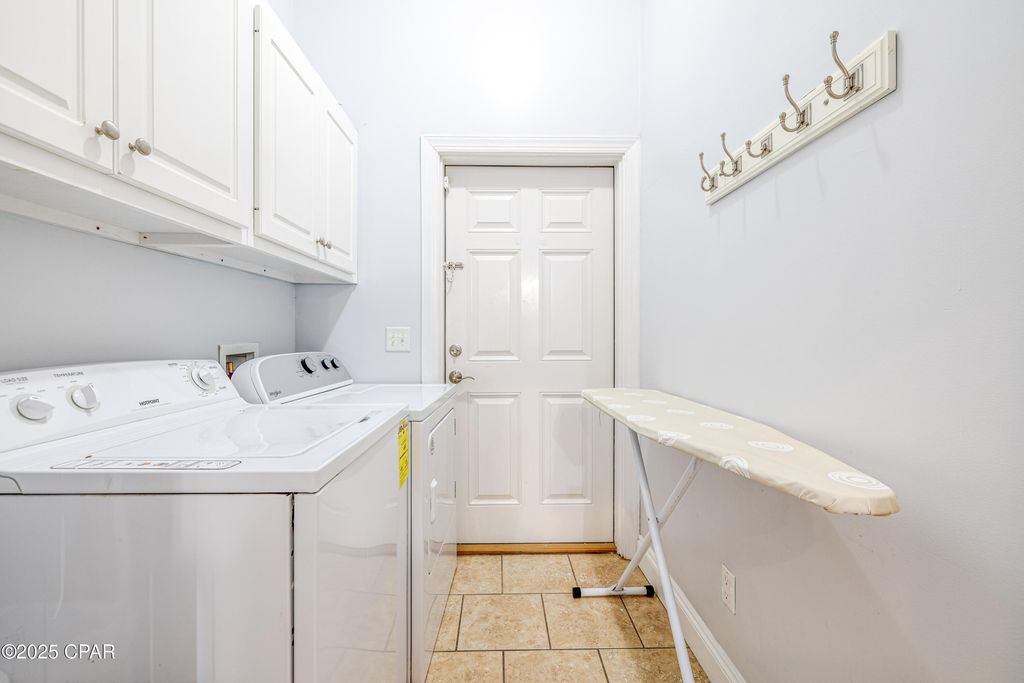 Image 18 of property listing at 5310 Thomas Drive, Panama City Beach, FL 32408