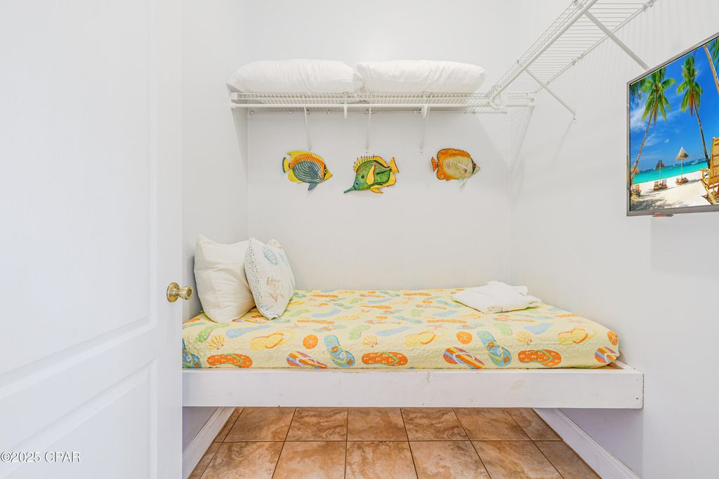 Image 22 of property listing at 5310 Thomas Drive, Panama City Beach, FL 32408