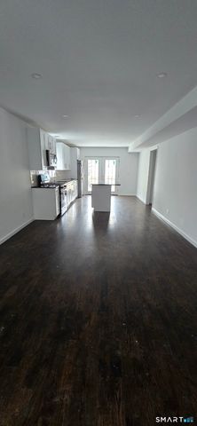 438 Park Street 2, Bridgeport, CT 06608