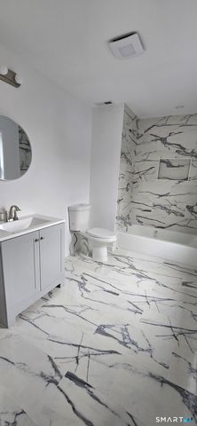 438 Park Street 2, Bridgeport, CT 06608