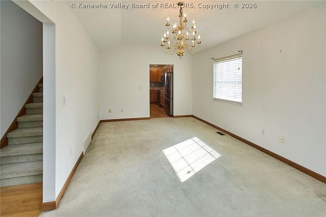 220 Crestview Drive, Charleston, WV 25302