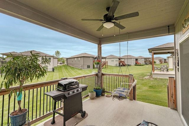 19006 Millview Street, Spring Hill, KS 66083
