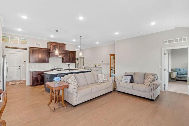 19006 Millview Street, Spring Hill, KS 66083