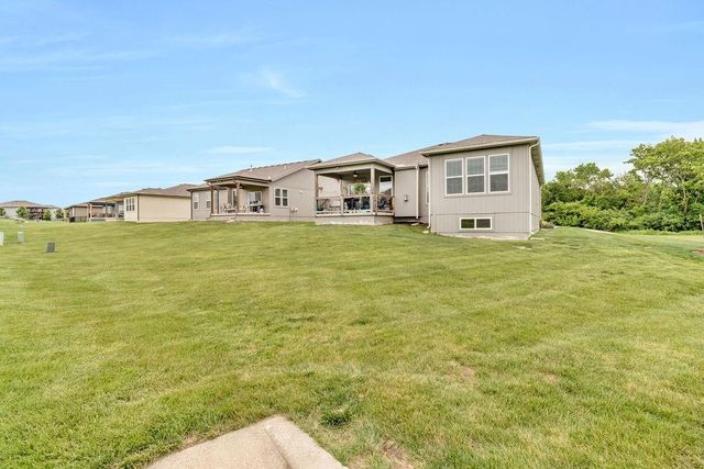 19006 Millview Street, Spring Hill, KS 66083