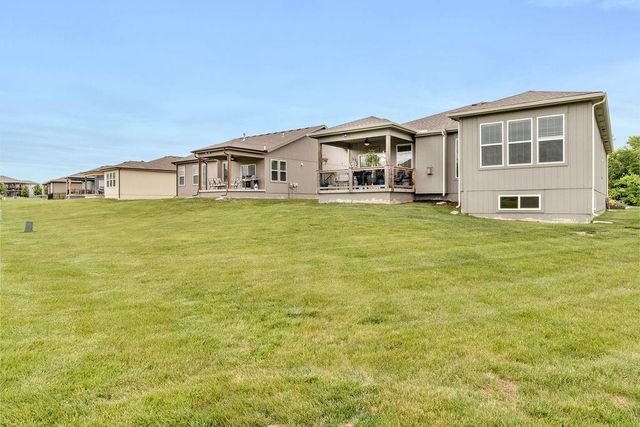 19006 Millview Street, Spring Hill, KS 66083