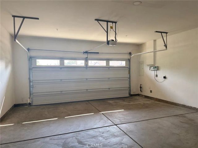 2975 Gibson Street, Riverside, CA 92503