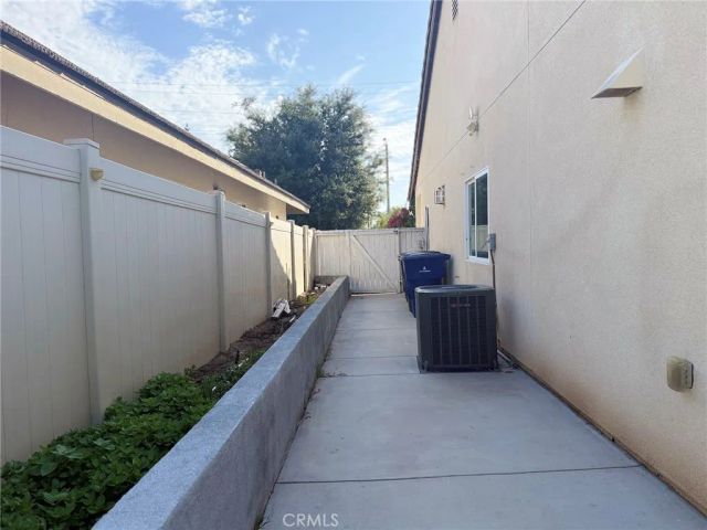 2975 Gibson Street, Riverside, CA 92503