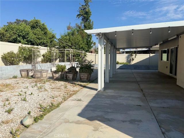 2975 Gibson Street, Riverside, CA 92503