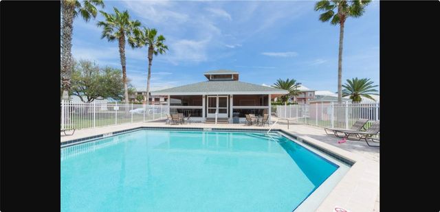 210 16th St, St Augustine Beach, FL 32080