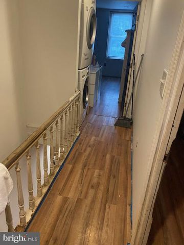 200 GREENWAY AVE, Darby, PA 19023