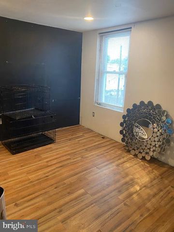 200 GREENWAY AVE, Darby, PA 19023