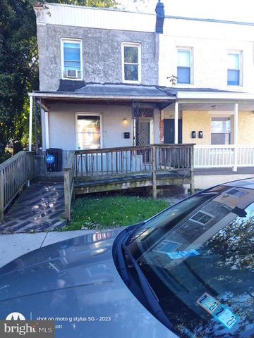 200 GREENWAY AVE, Darby, PA 19023