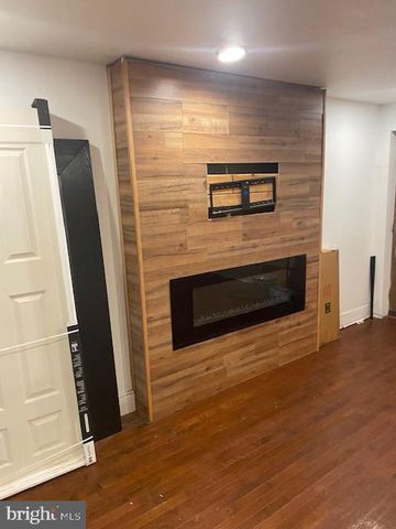 200 GREENWAY AVE, Darby, PA 19023