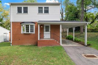 640 S Sappington Road, Kirkwood, MO 63122