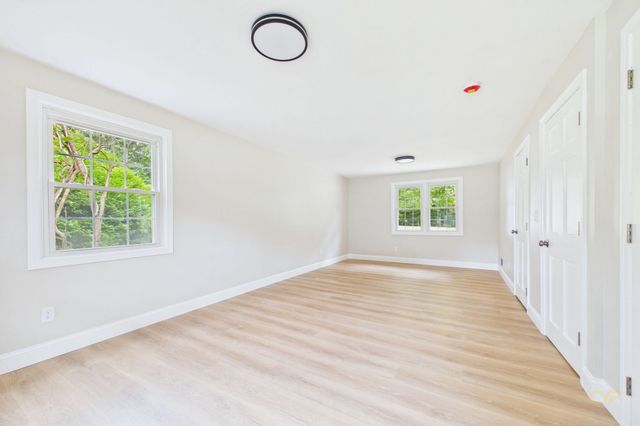 169 Powderhorn Dr., Taunton, MA 02780