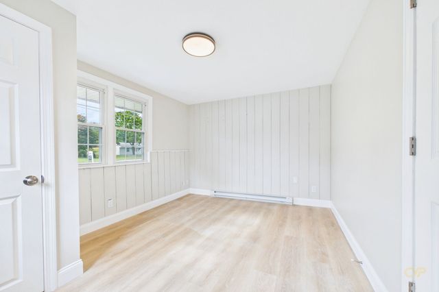 169 Powderhorn Dr., Taunton, MA 02780