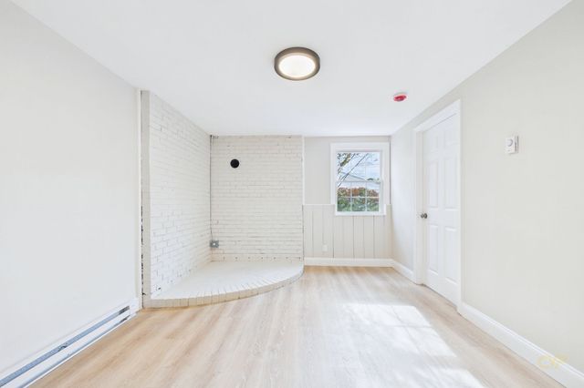 169 Powderhorn Dr., Taunton, MA 02780