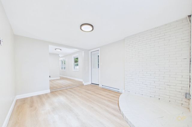 169 Powderhorn Dr., Taunton, MA 02780