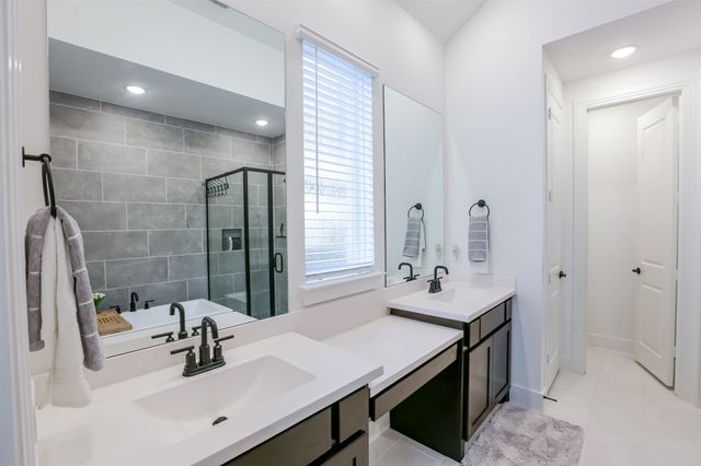 1807 Buckeye Lane, Mansfield, TX 76063