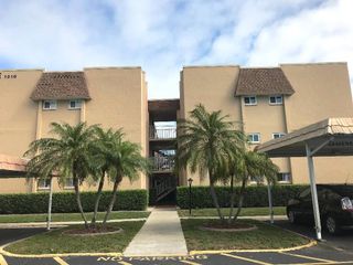 1310 GLEN OAKS DRIVE E 385E, Sarasota, FL 34232