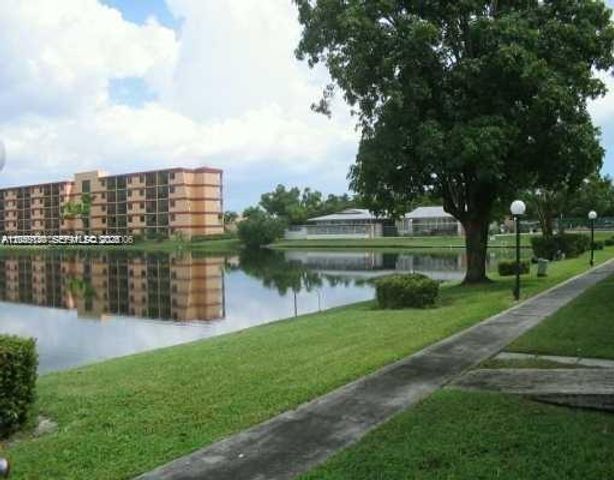 285 NE 191st Street 2907, Miami, FL 33179