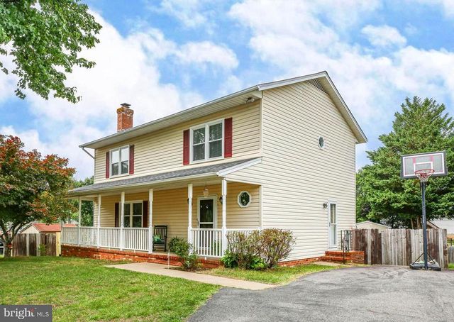 800 SHAMROCK DR, Fredericksburg, VA 22407