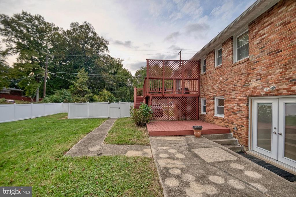 5906 MIDDLETON CT, Temple Hills, MD 20748