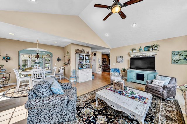 8995 Jubal Early HWY, Hardy, VA 24101