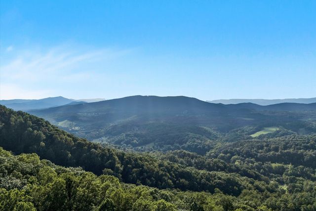 8995 Jubal Early HWY, Hardy, VA 24101