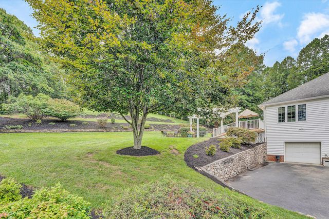 8995 Jubal Early HWY, Hardy, VA 24101