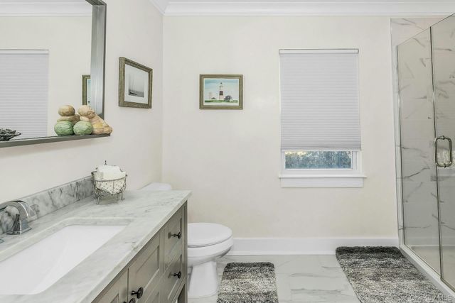 710 Breton Way 710, Glen Cove, NY 11542