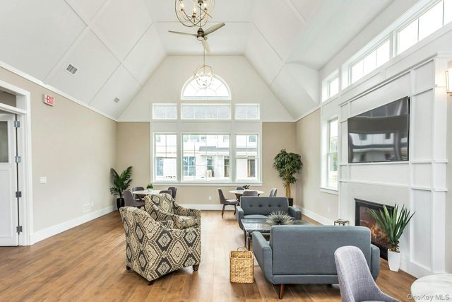 710 Breton Way 710, Glen Cove, NY 11542