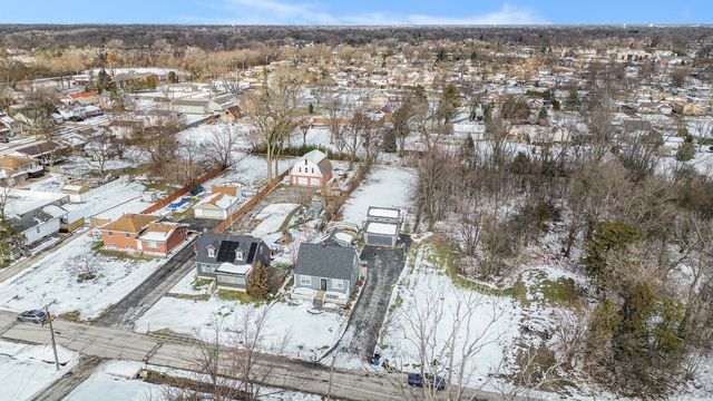 353 202nd Street, Chicago Heights, IL 60411