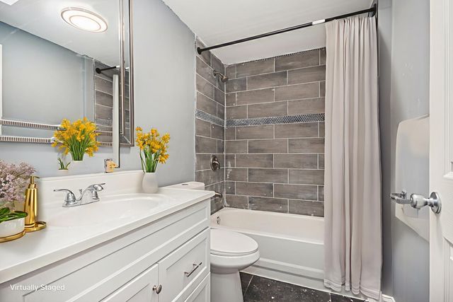 353 202nd Street, Chicago Heights, IL 60411