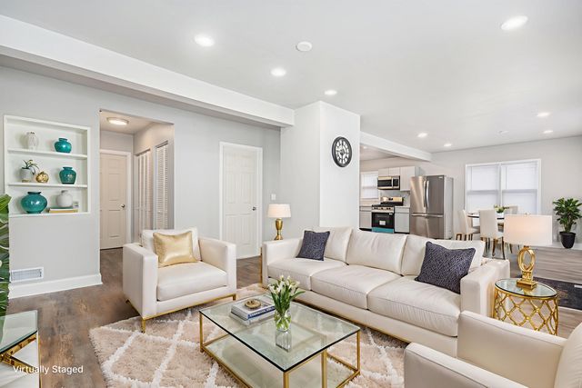 353 202nd Street, Chicago Heights, IL 60411