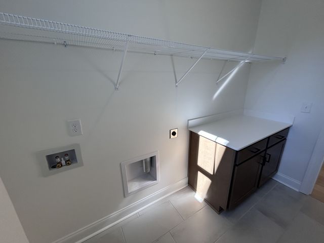 6159 Worthingtion, Columbia, TN 38401