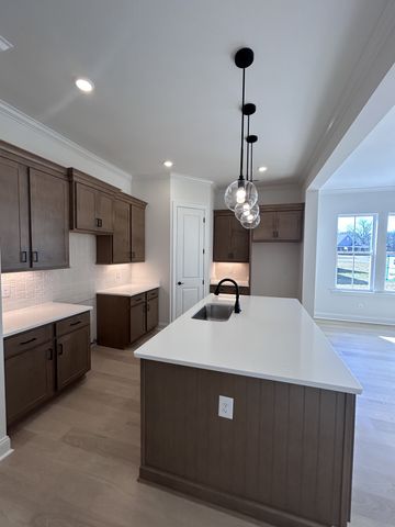 6159 Worthingtion, Columbia, TN 38401