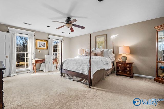 109 Red Barn Road, Rainbow City, AL 35906