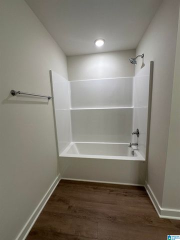 1004 UNALI TOWNES LOOP E, Leeds, AL 35094