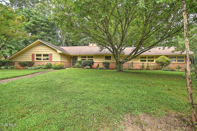 1507 Woodland Avenue, Johnson City, TN 37601