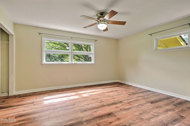 1507 Woodland Avenue, Johnson City, TN 37601