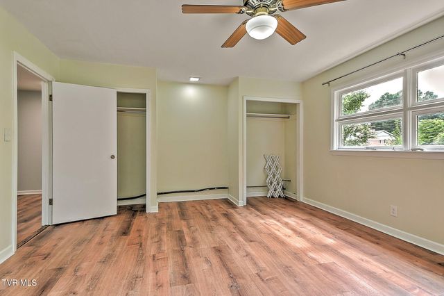 1507 Woodland Avenue, Johnson City, TN 37601