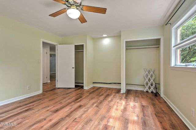 1507 Woodland Avenue, Johnson City, TN 37601