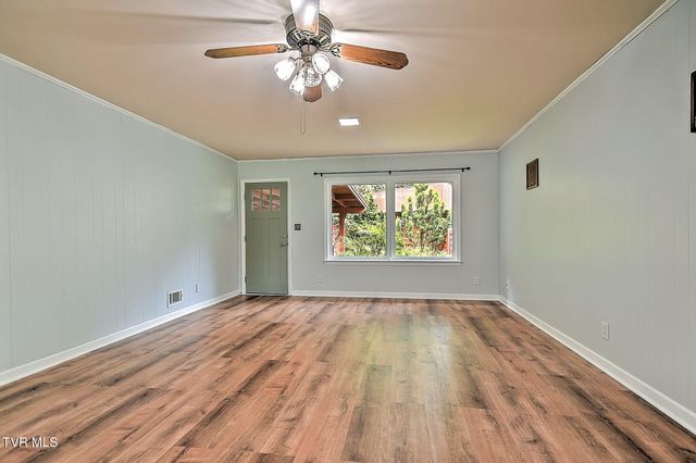1507 Woodland Avenue, Johnson City, TN 37601