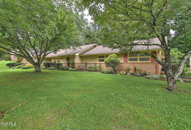 1507 Woodland Avenue, Johnson City, TN 37601